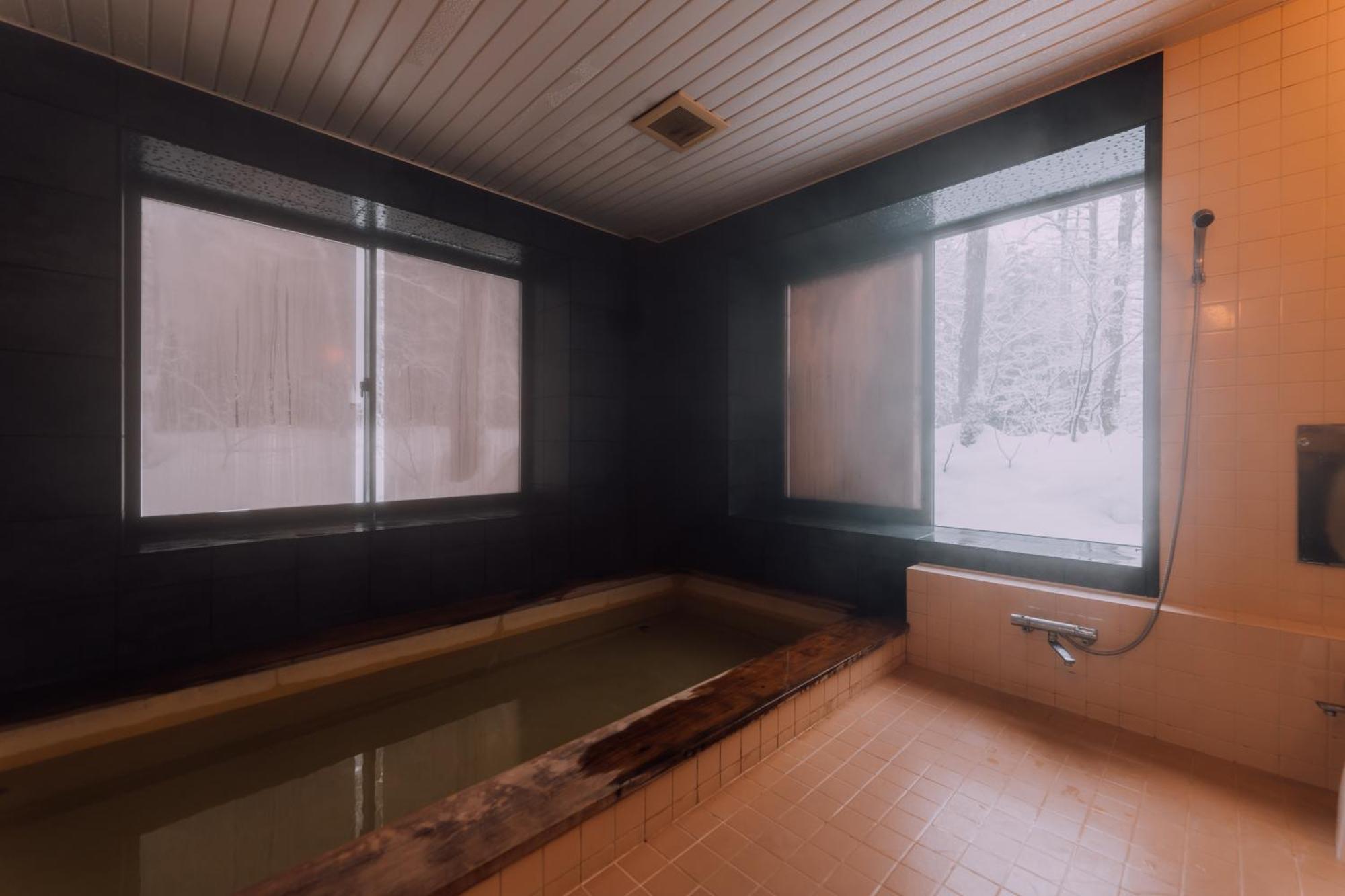 Double Black Hotel Hakuba Kültér fotó